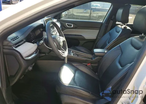 2024 Jeep Compass Latitude Lux z USA, uszkodzony, nr VIN 3C4NJDFNXRT167799